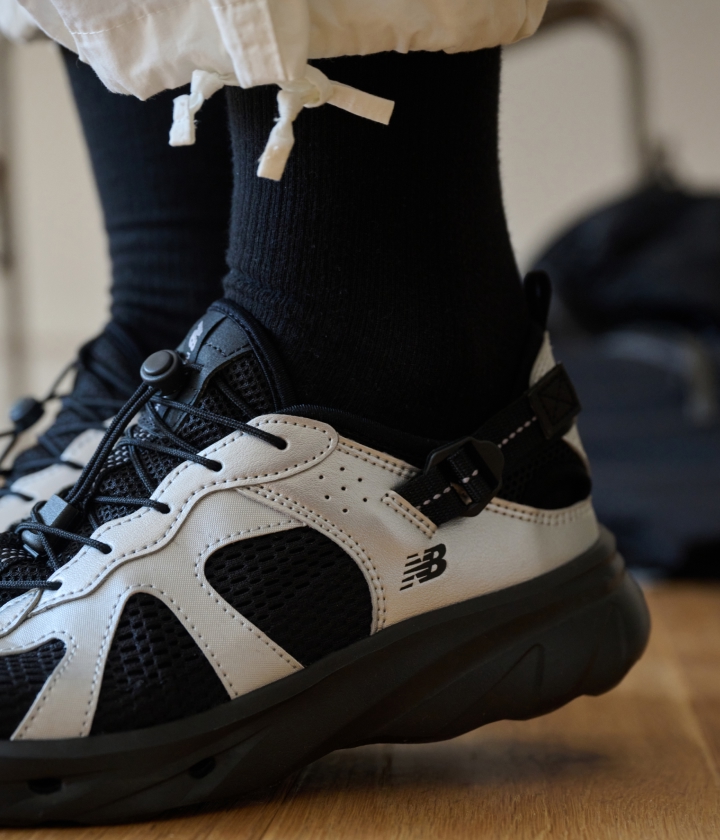 New Balance Korea - UNI 썸머 어슬레틱 클럽 백 레터링 티셔츠