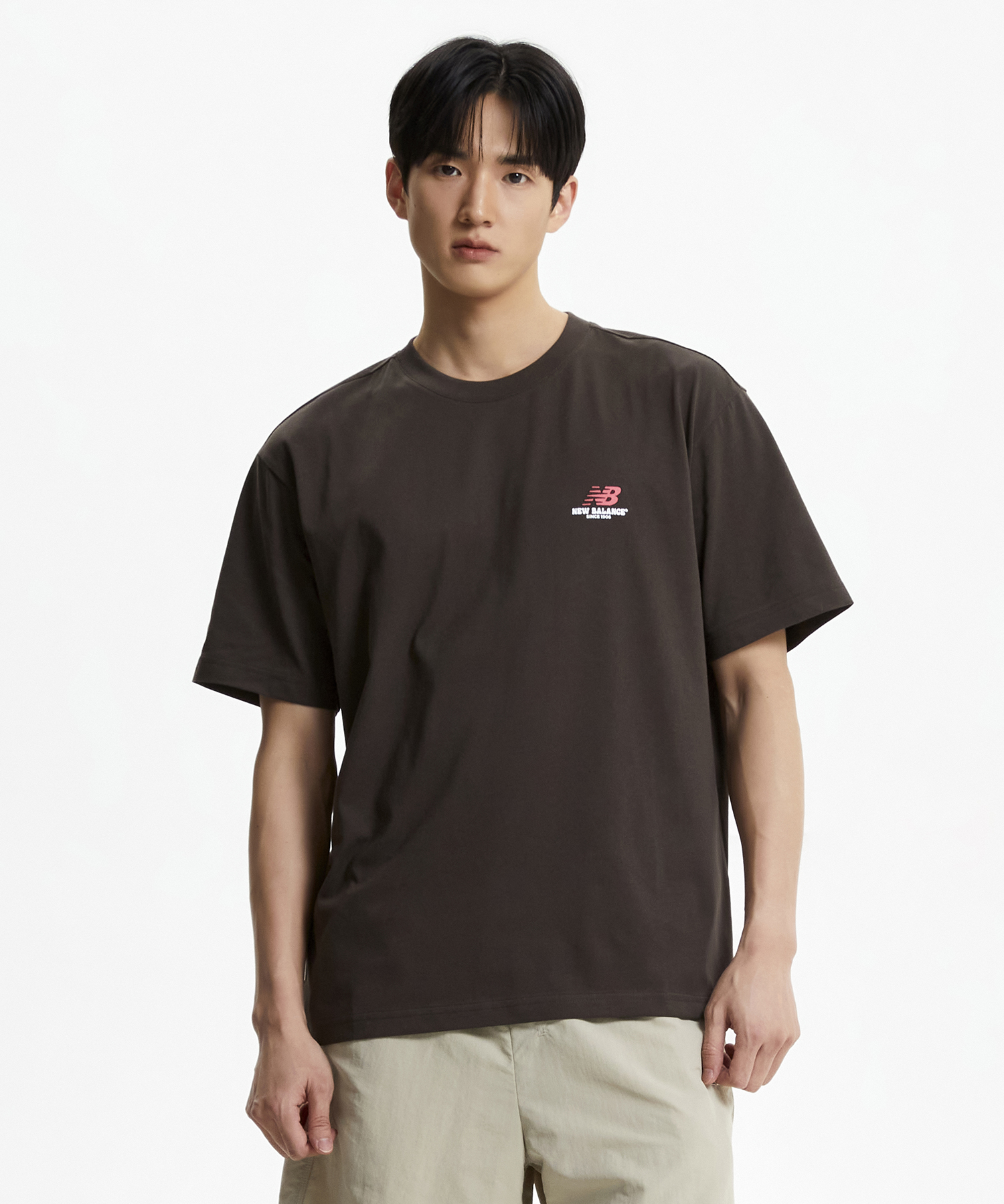 【New Balance】UNI NB BOY PICNIC FESTIVAL★Tシャツ 韓國New Balance UNI NB BOY Picnic Festival 男女裝短袖T恤