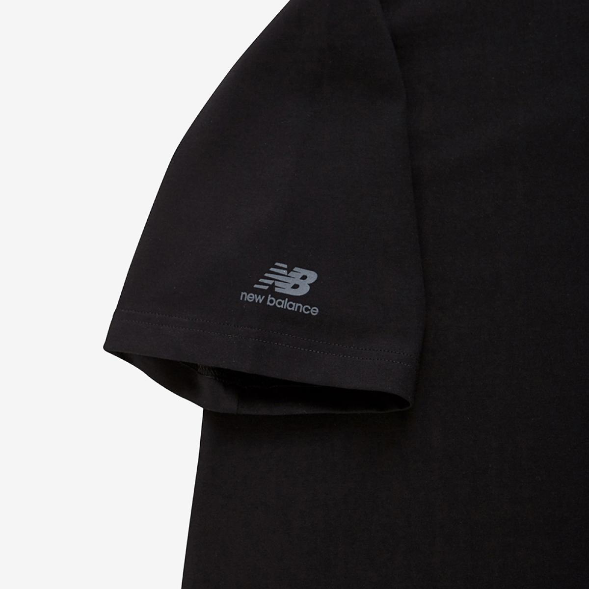 (19)Black