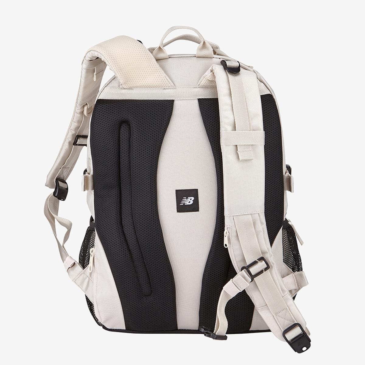 ☆【New Balance】☆3D V6 BACKPAC.K NBGCCAA101☆バックパック ☆【New Balance】☆3D V6 BACKPAC.K NBGCCAA101☆バックパック