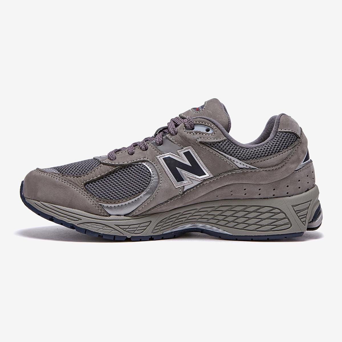 new balance ml2002ra