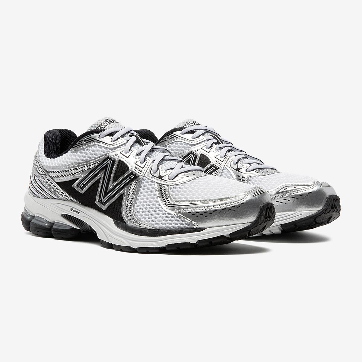 New Balance Korea - ML860XD (White Black)
