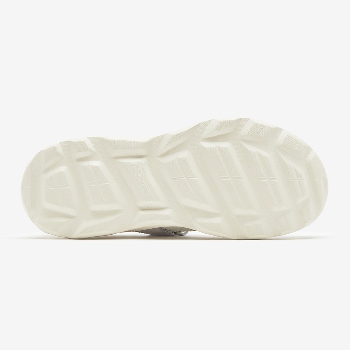 【レア 】★ニューバランス★Breeze SD2202WH WHITE 早い者勝ち NEWBALANCE] Breeze / SD2202WH (New Balance/スニーカー