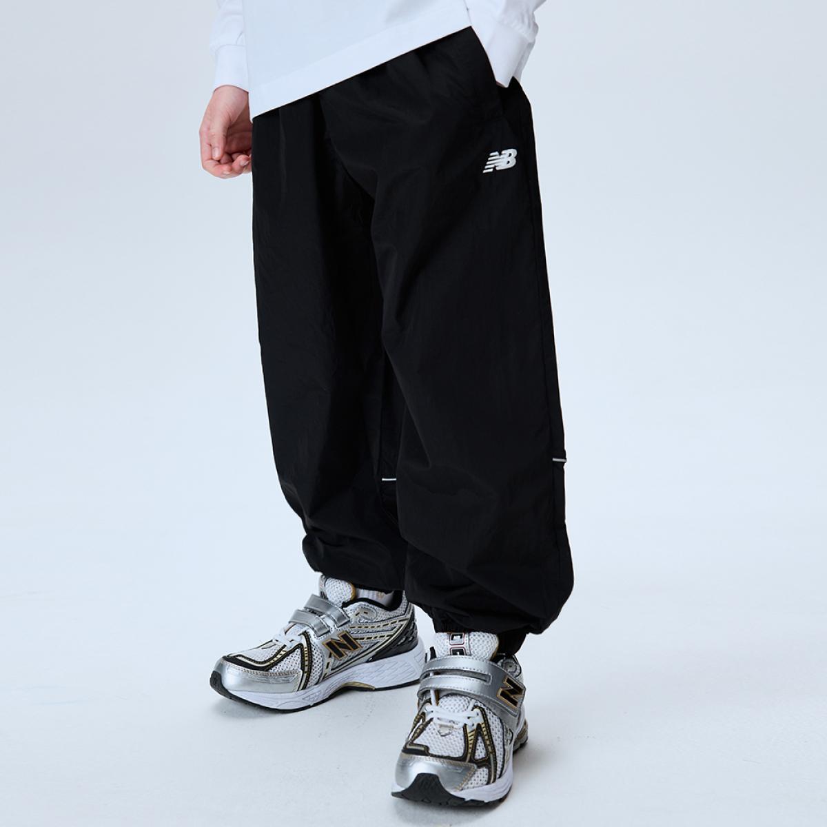 New Balance Korea - TRANQUIL DESERT_리플렉티브 우븐 조거 팬츠