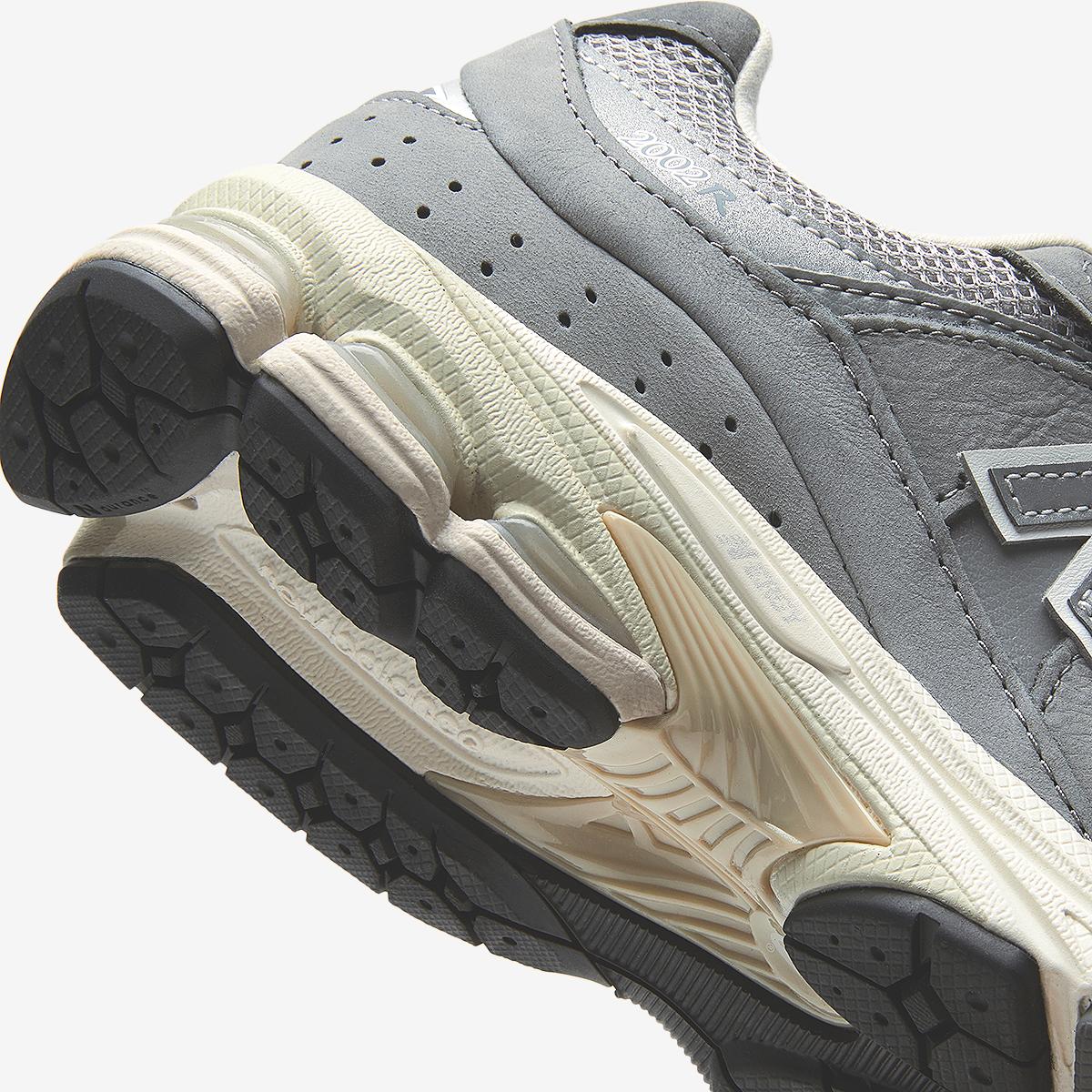 New Balance Korea - M2002RNM