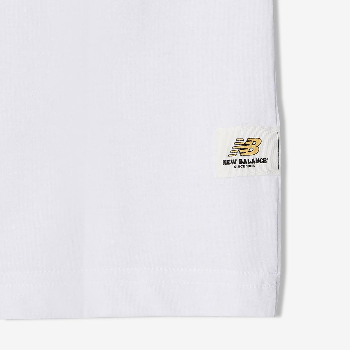 New Balance Korea - UNI NB BOY 피크닉 페스티벌 반팔티 (SEMI