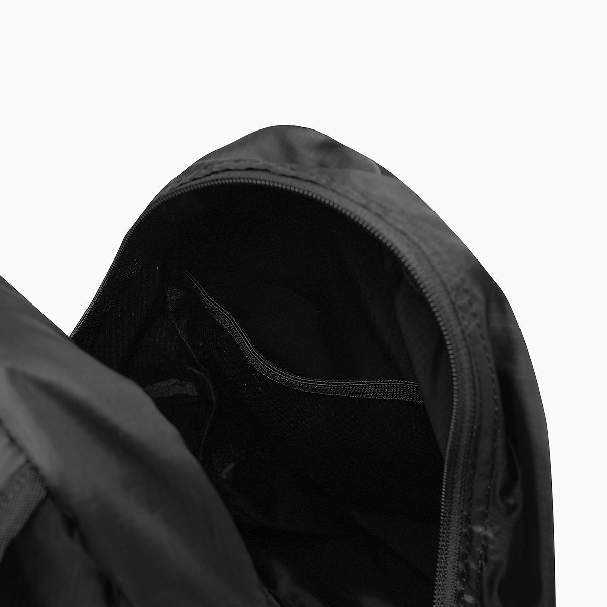 (19)Black