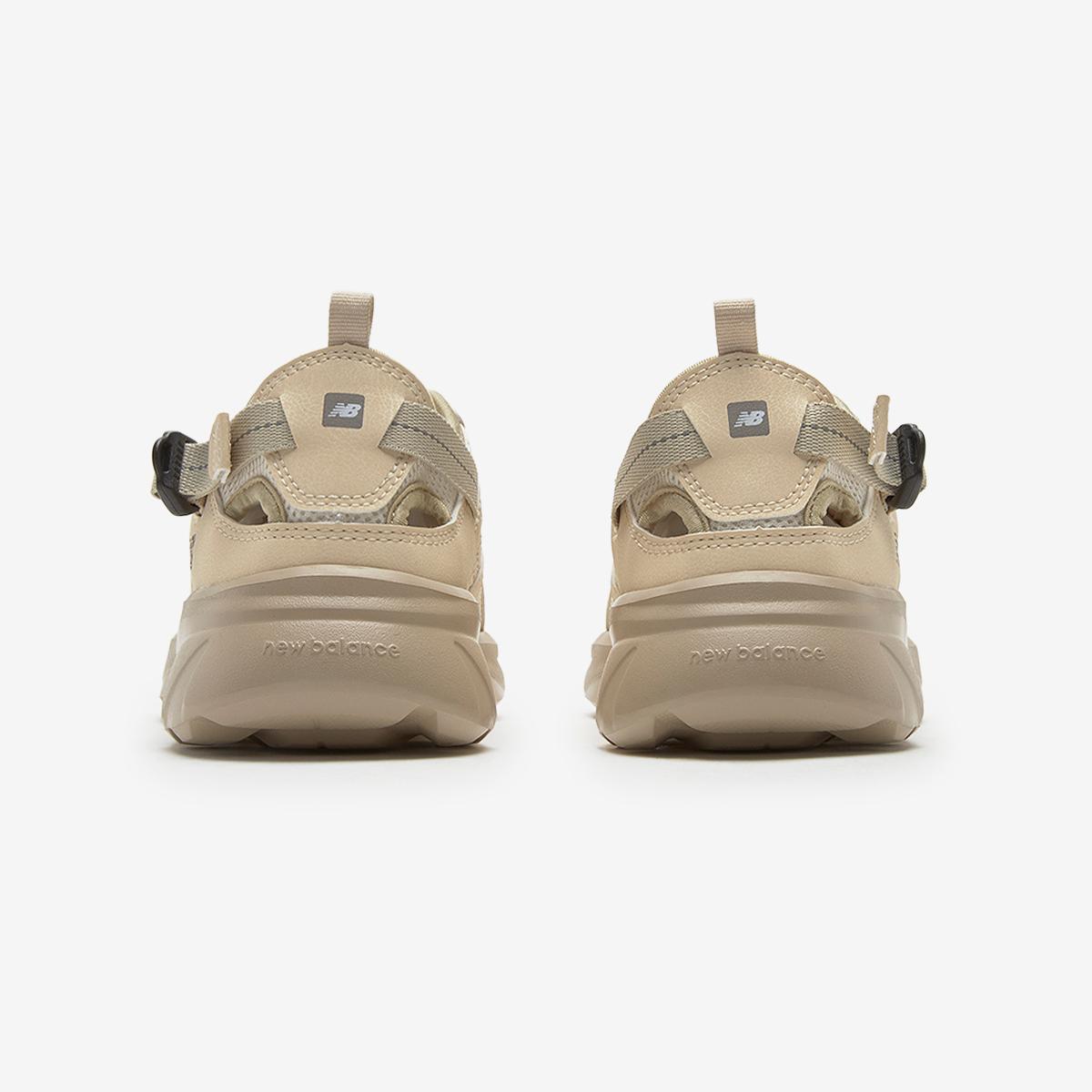スニーカー [NEWBALANCE] NBRJFS470A Kave / SD2401BE New Balance Korea - Kave / SD2401BE