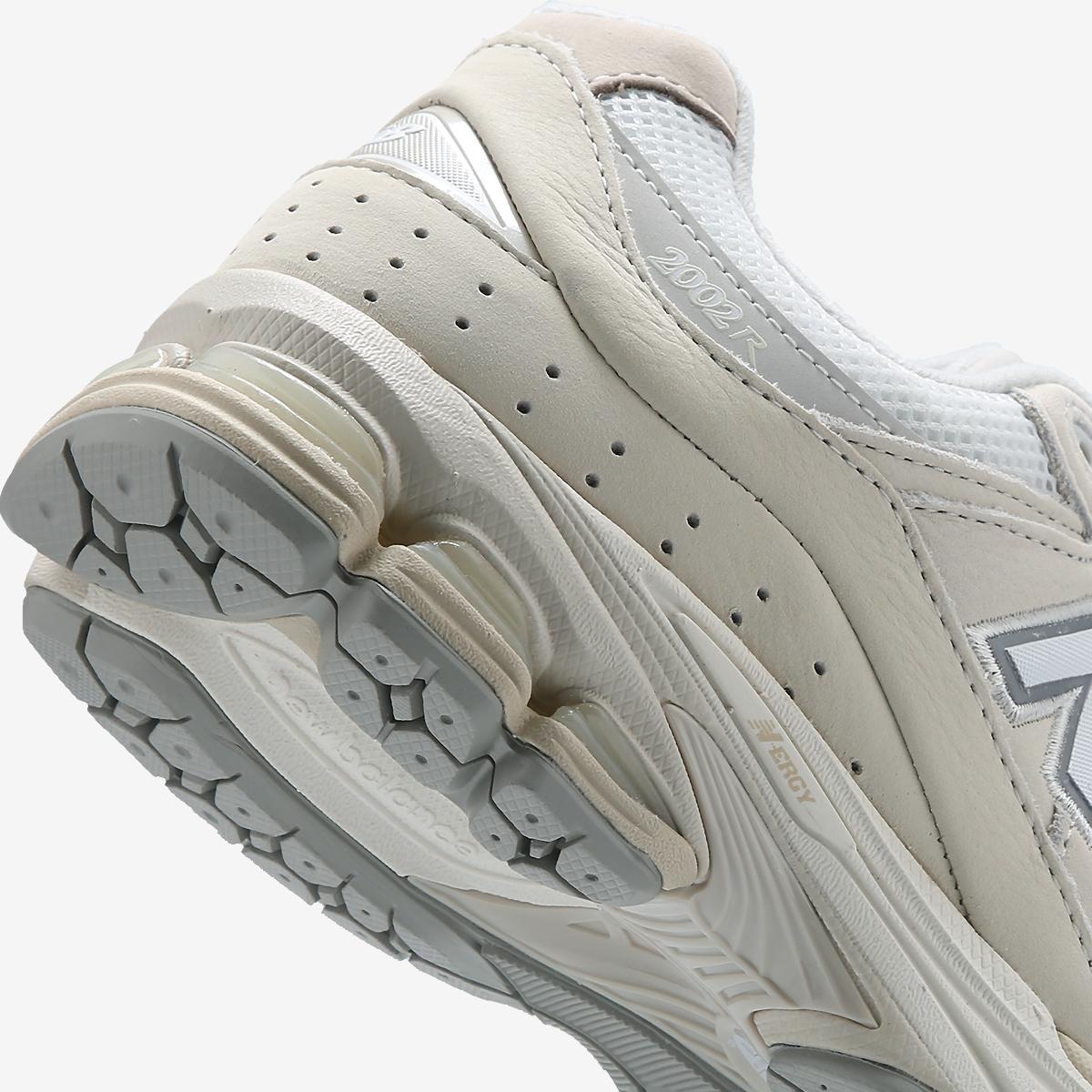 スニーカー NEW BALANCE NBP7FS153I U2002RAC IVORY NBP7FS153I_39 New Balance Korea - U2002RAC