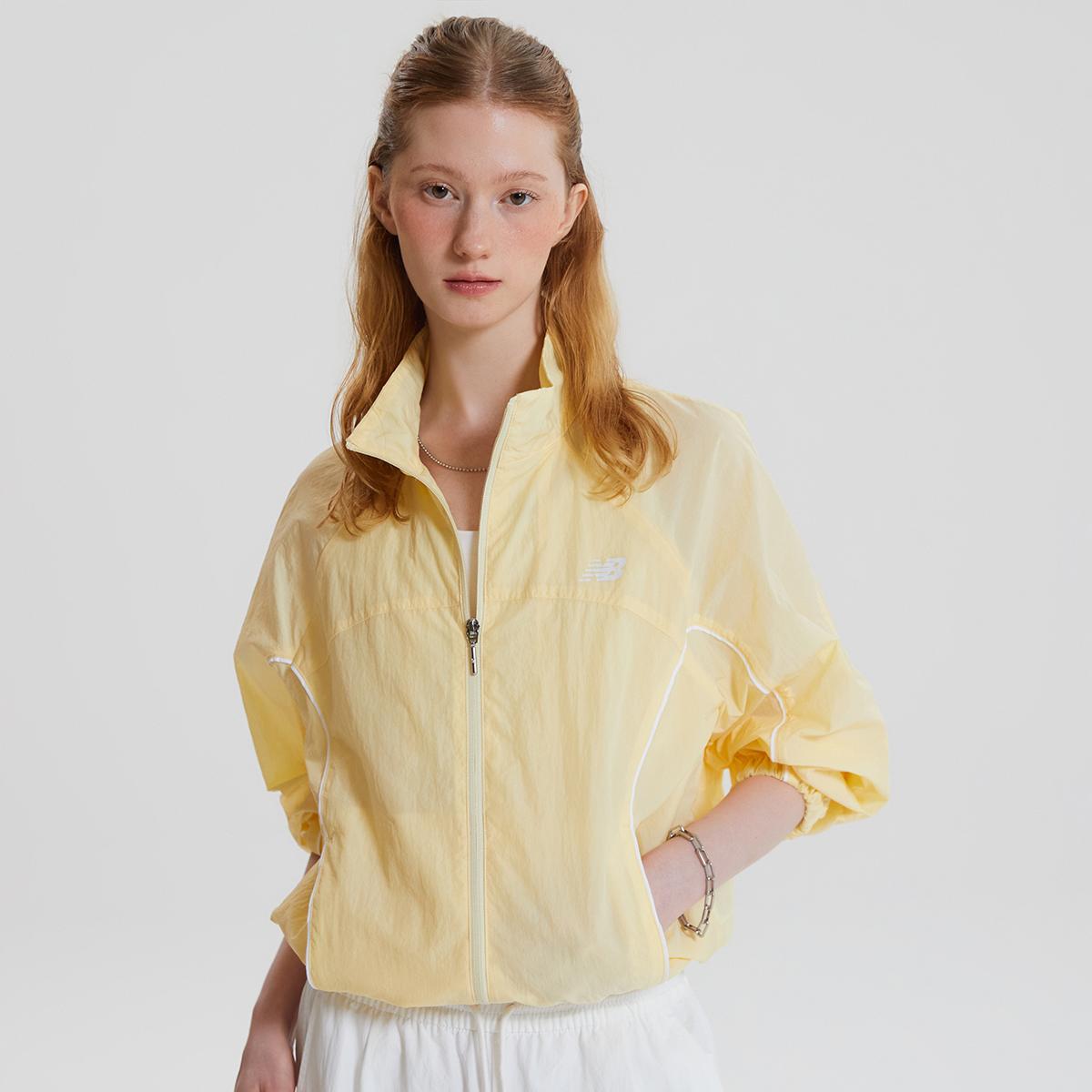 (31)Light Yellow