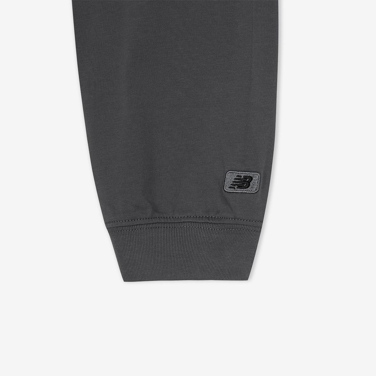 (60)Charcoal