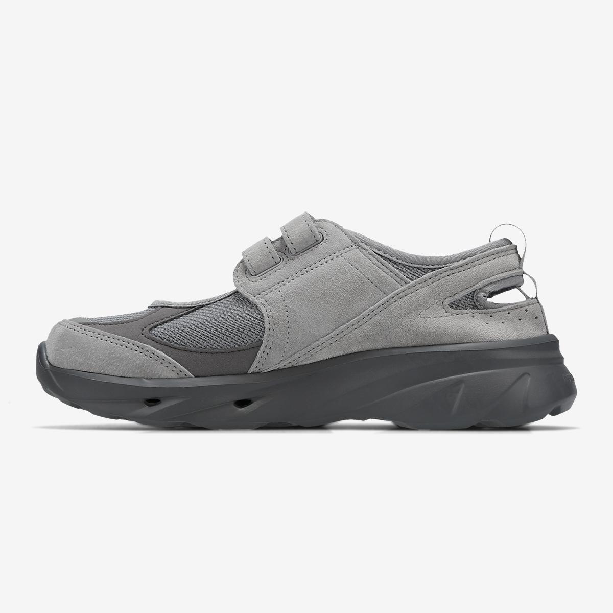 (15)Gray