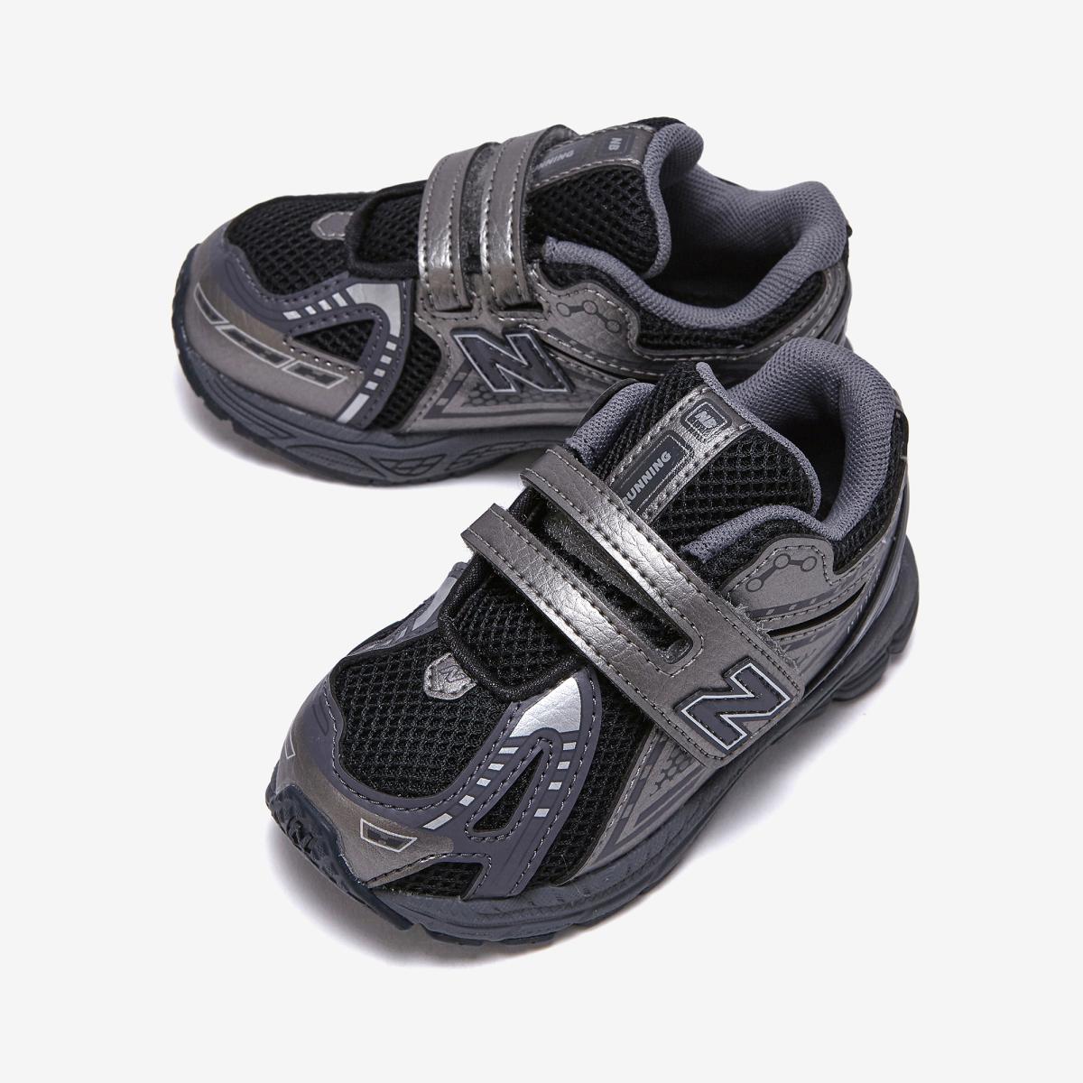 (19)Black