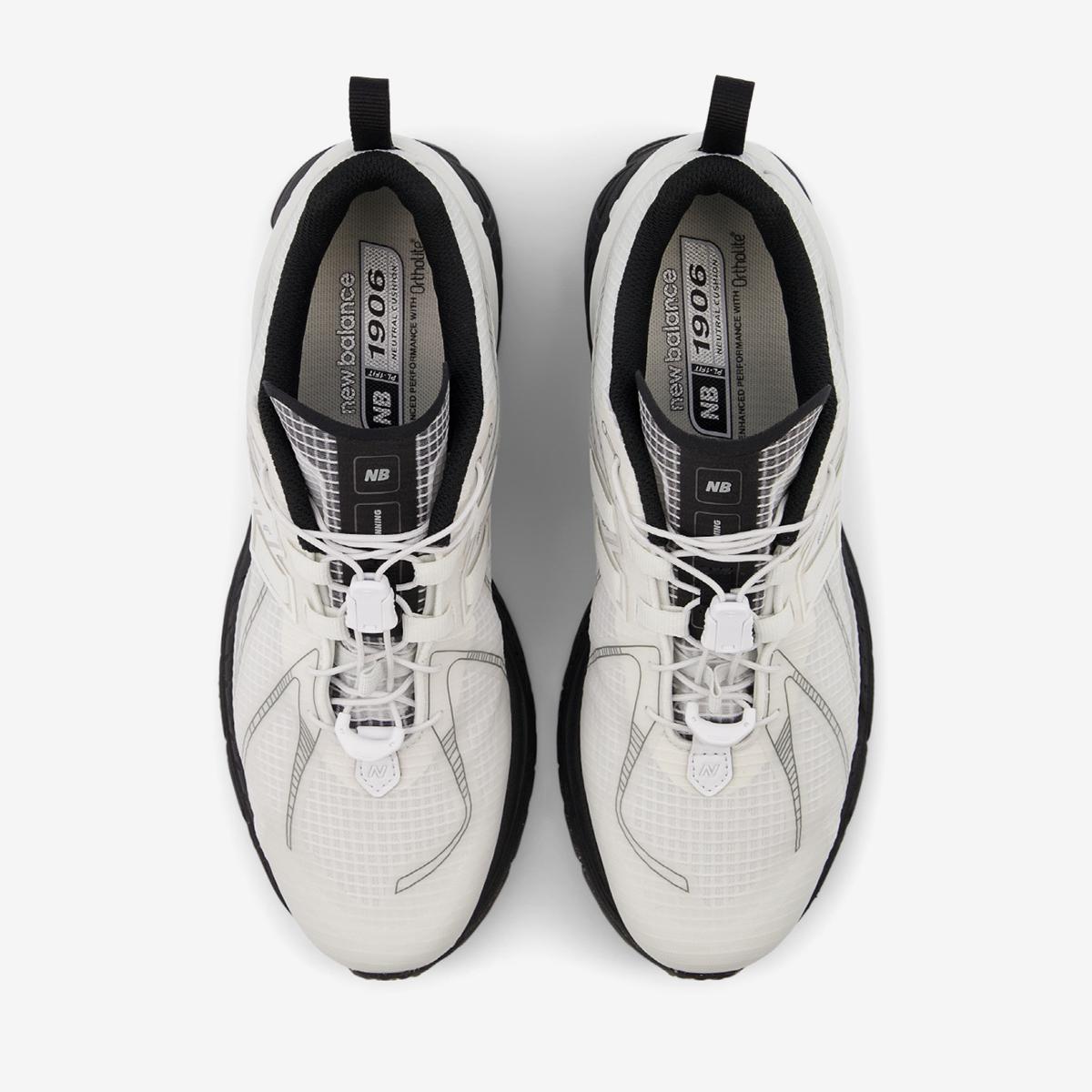 (10)White