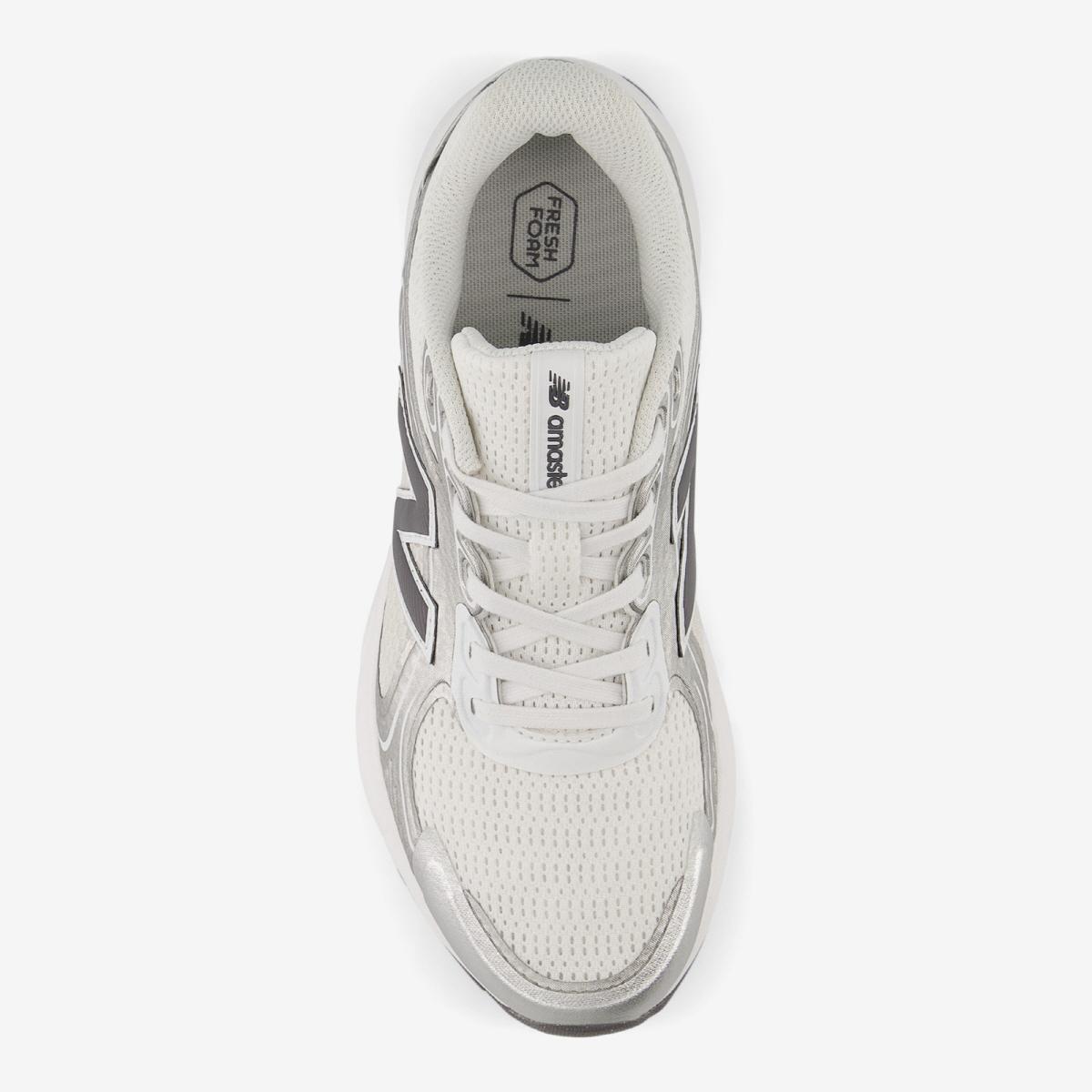 (91)Silver
