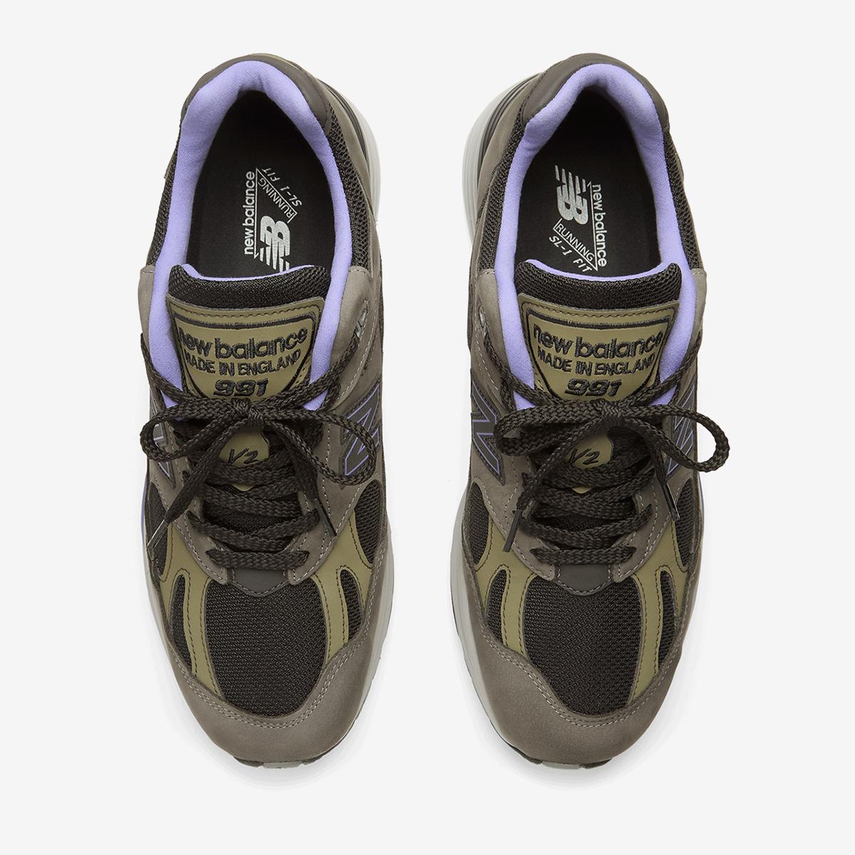 (49)Khaki