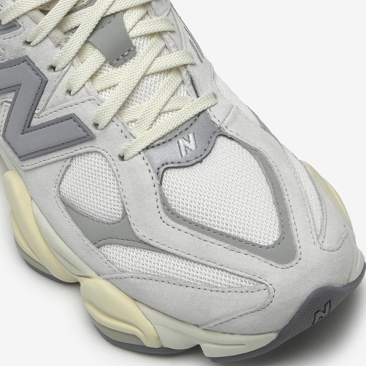 (10)White