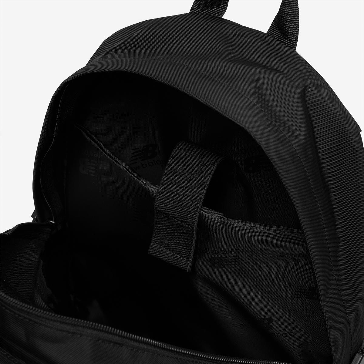 (19)Black