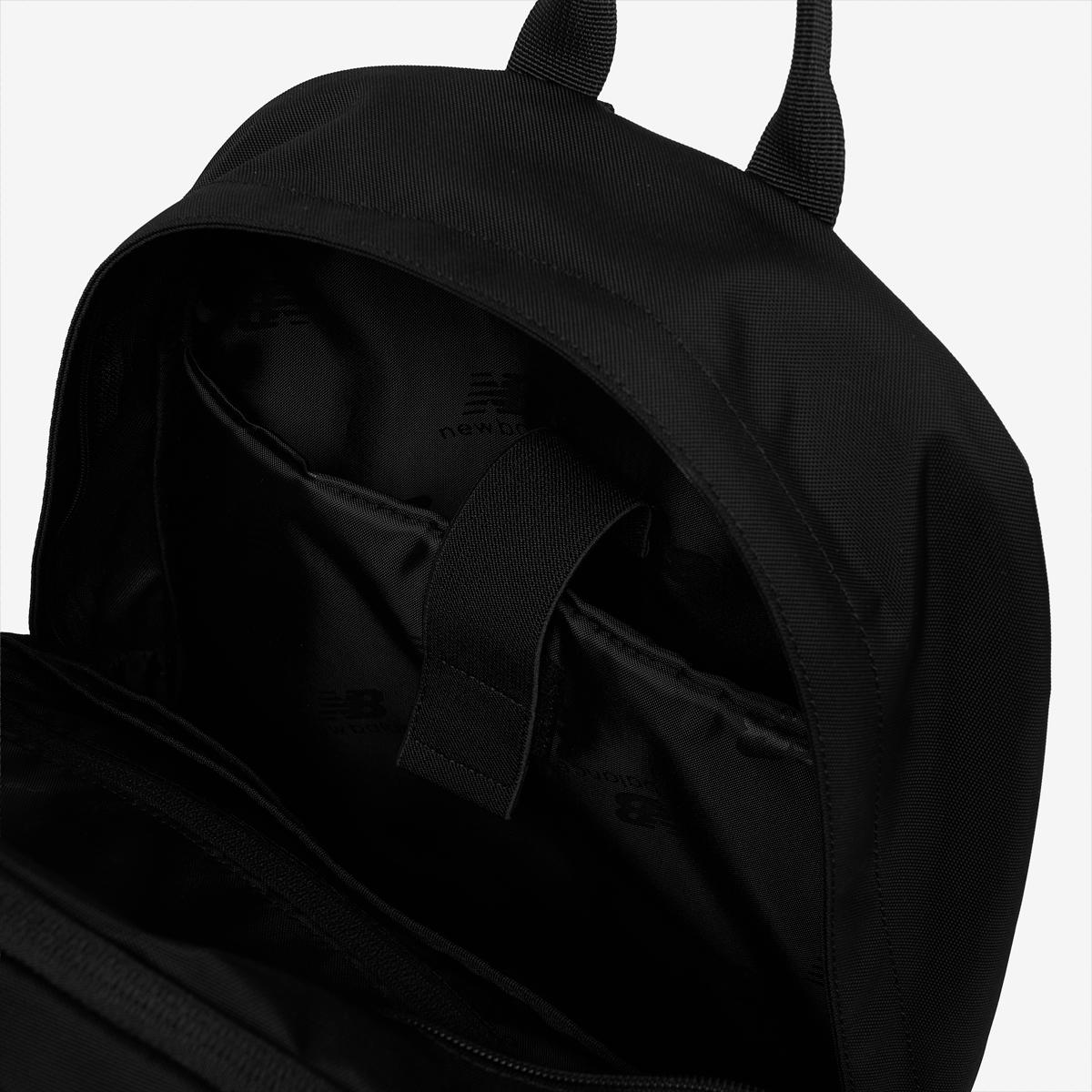(19)Black
