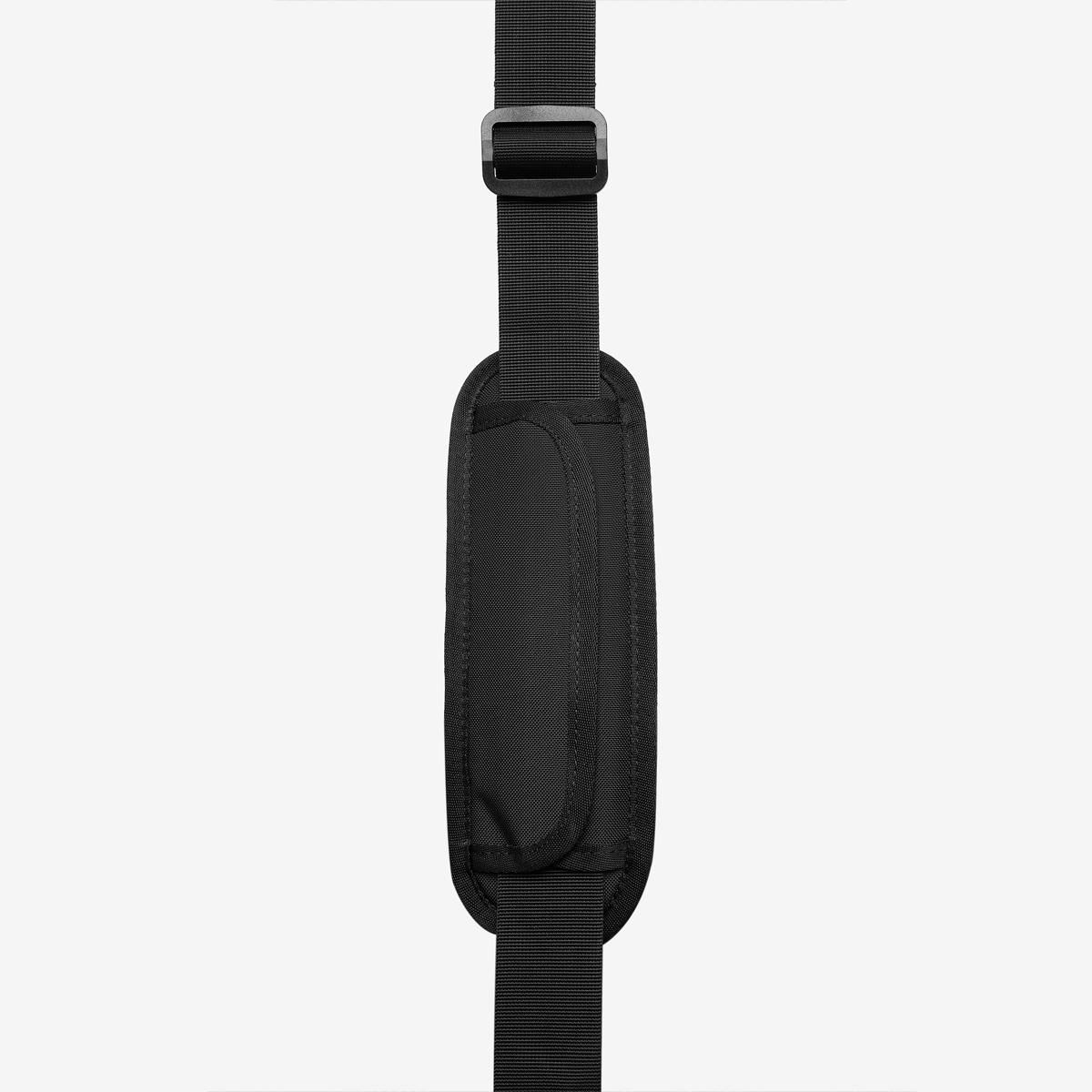 (19)Black