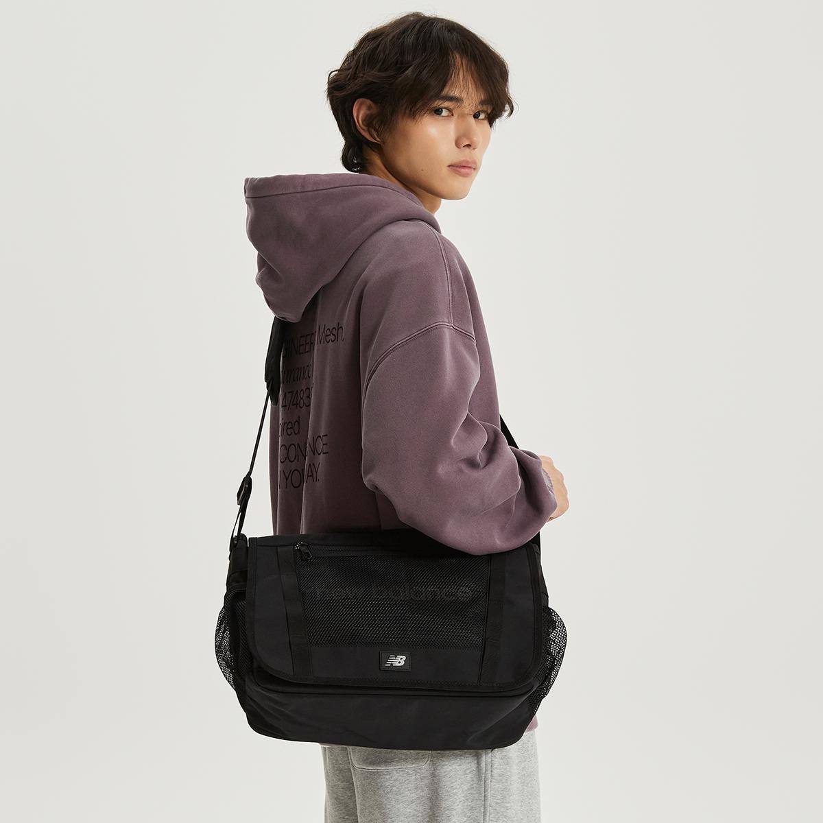 (19)Black