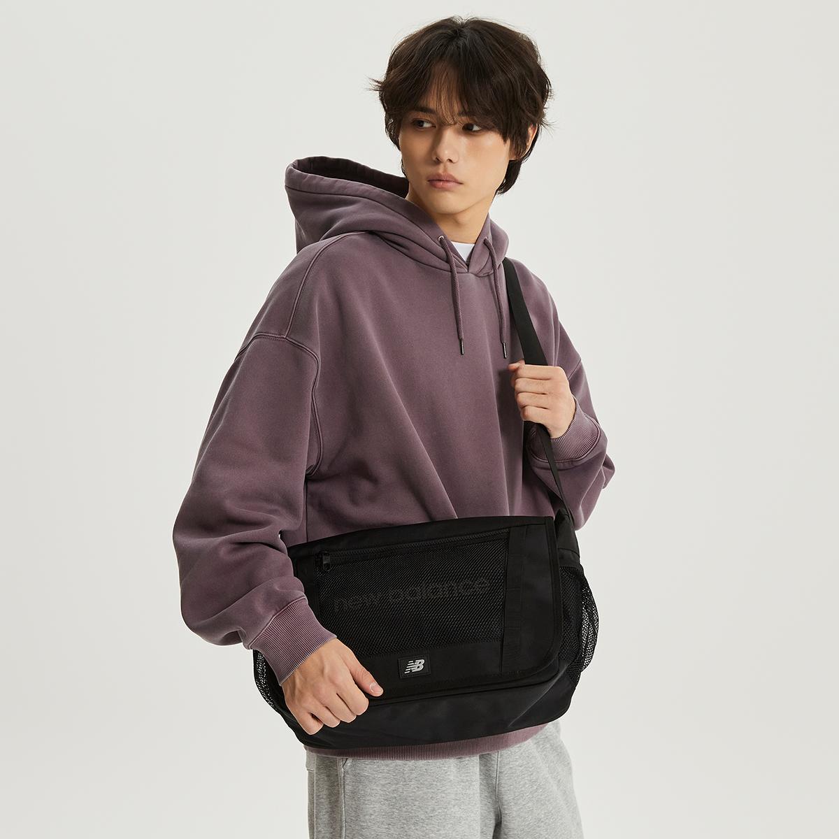 (19)Black