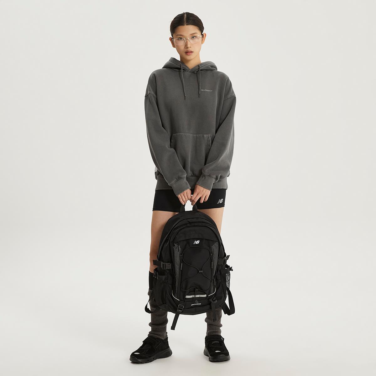 (19)Black