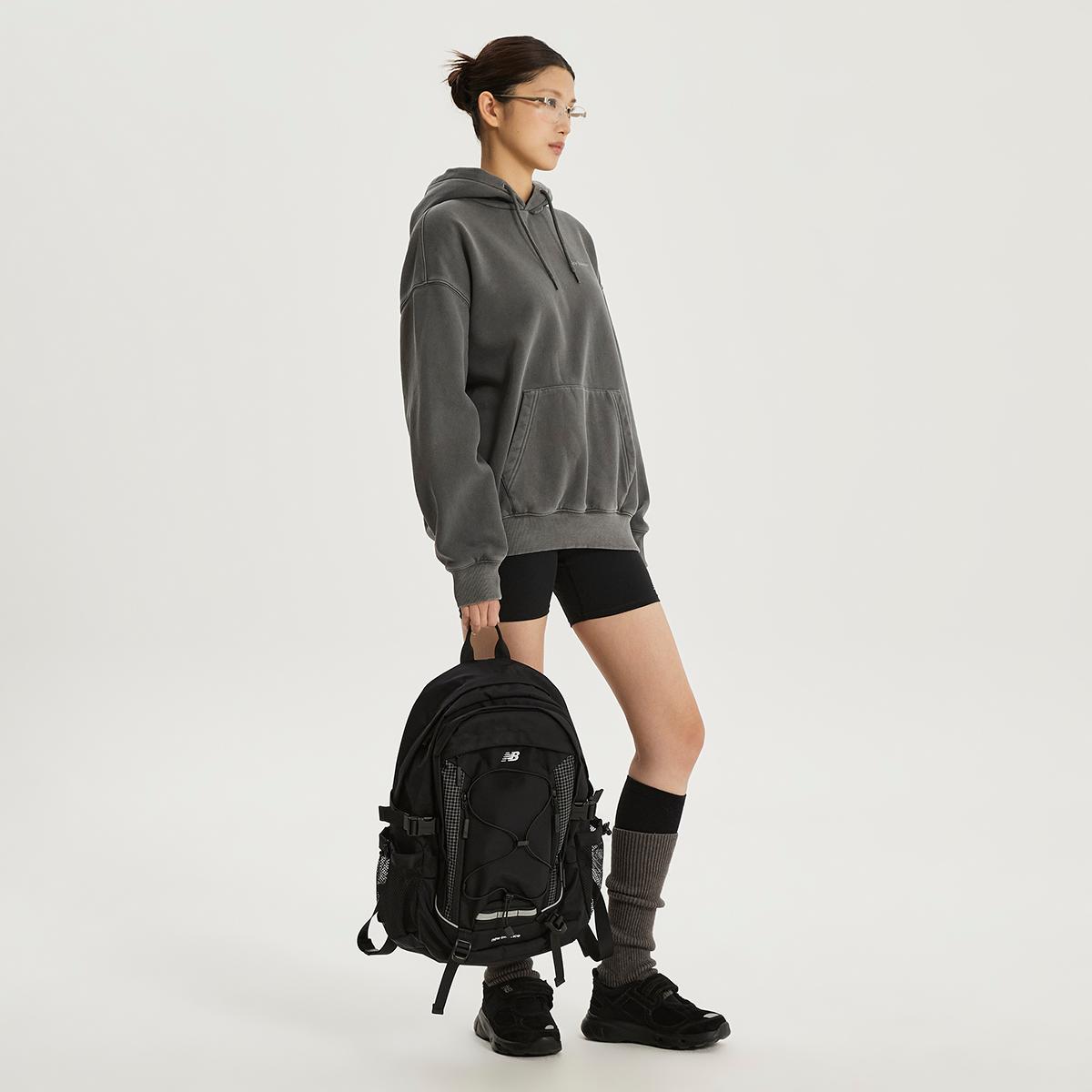 (19)Black
