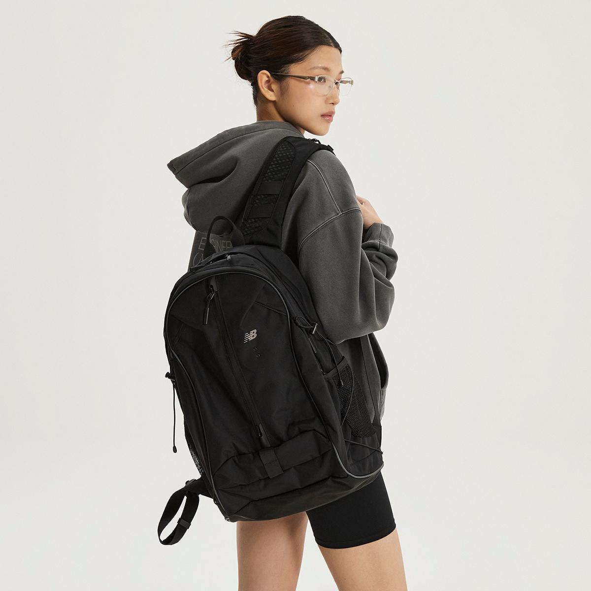 (19)Black