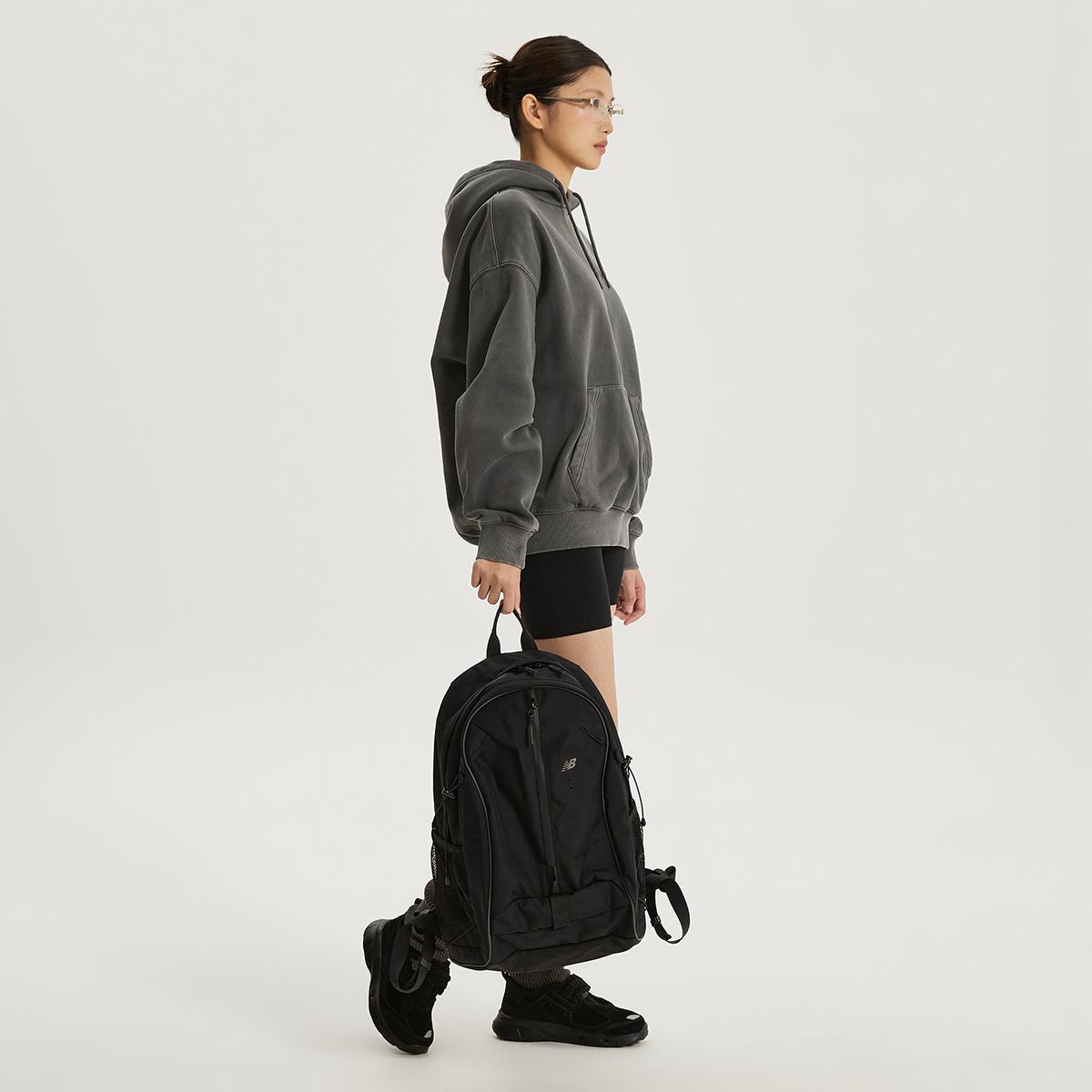 (19)Black
