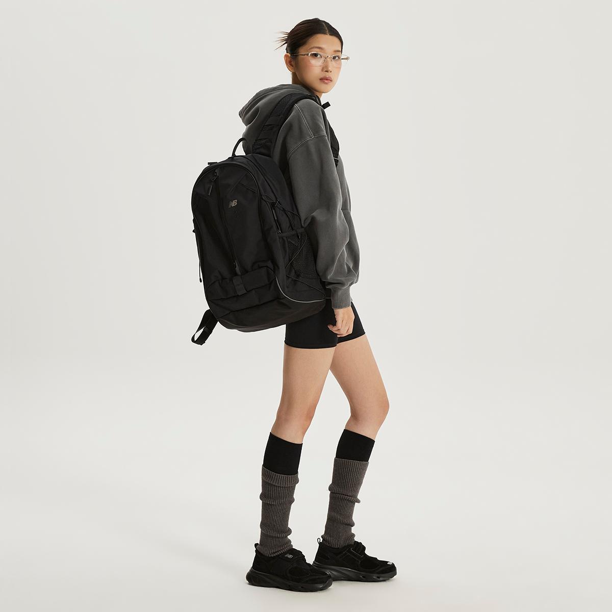 (19)Black