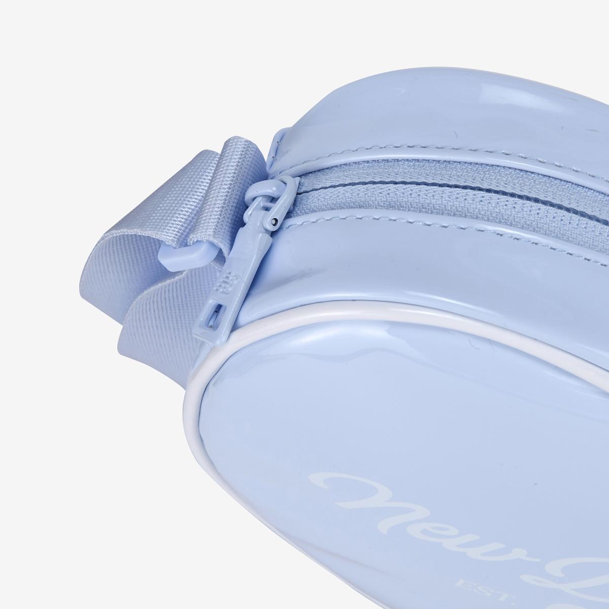 (51)Light Blue