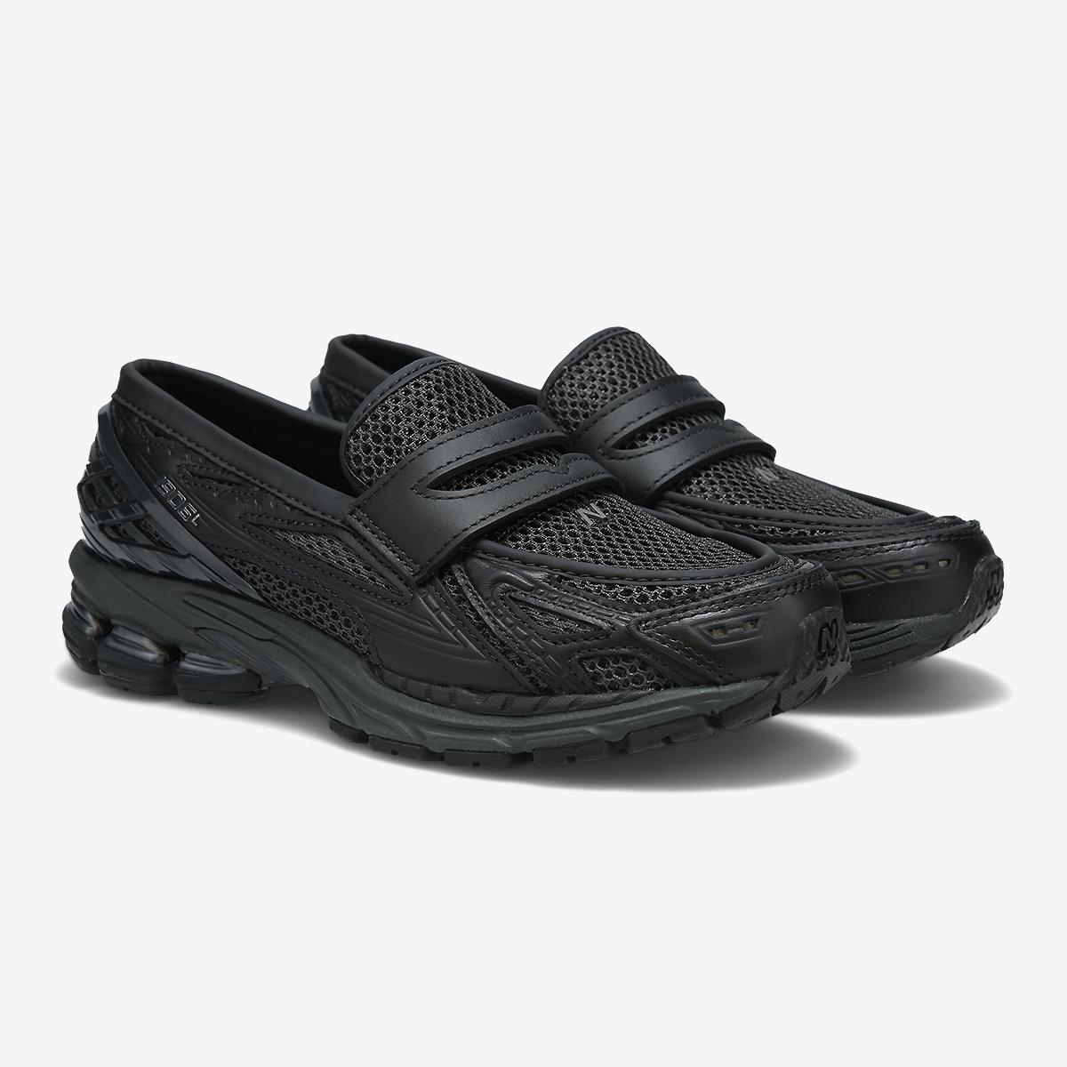 (19)Black
