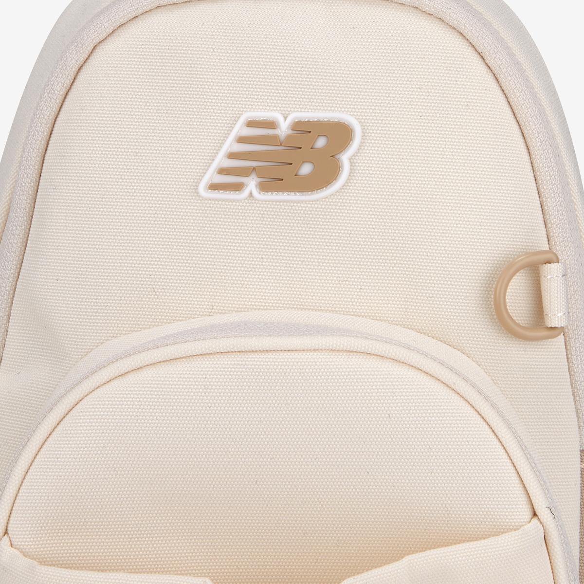 (35)Beige