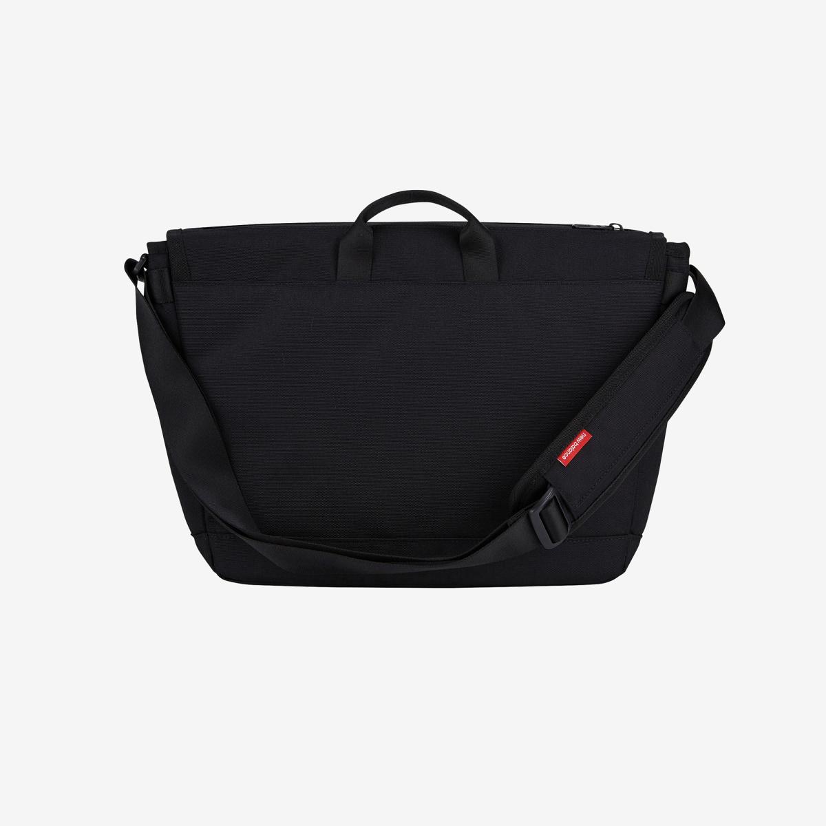 (19)Black