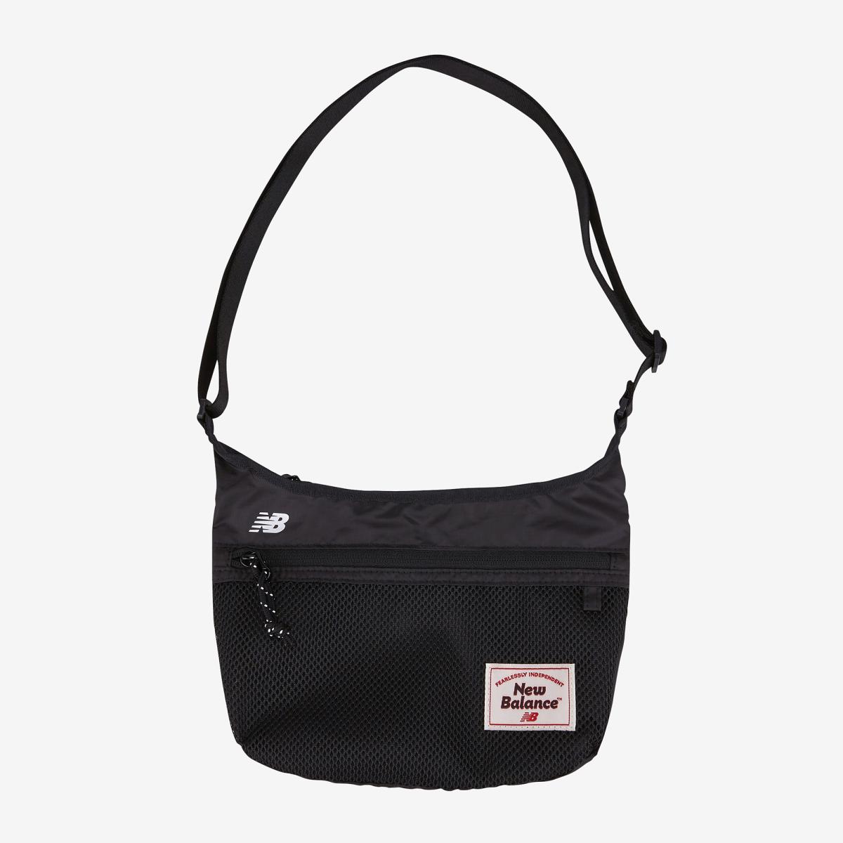 라벨 경량 크로스백