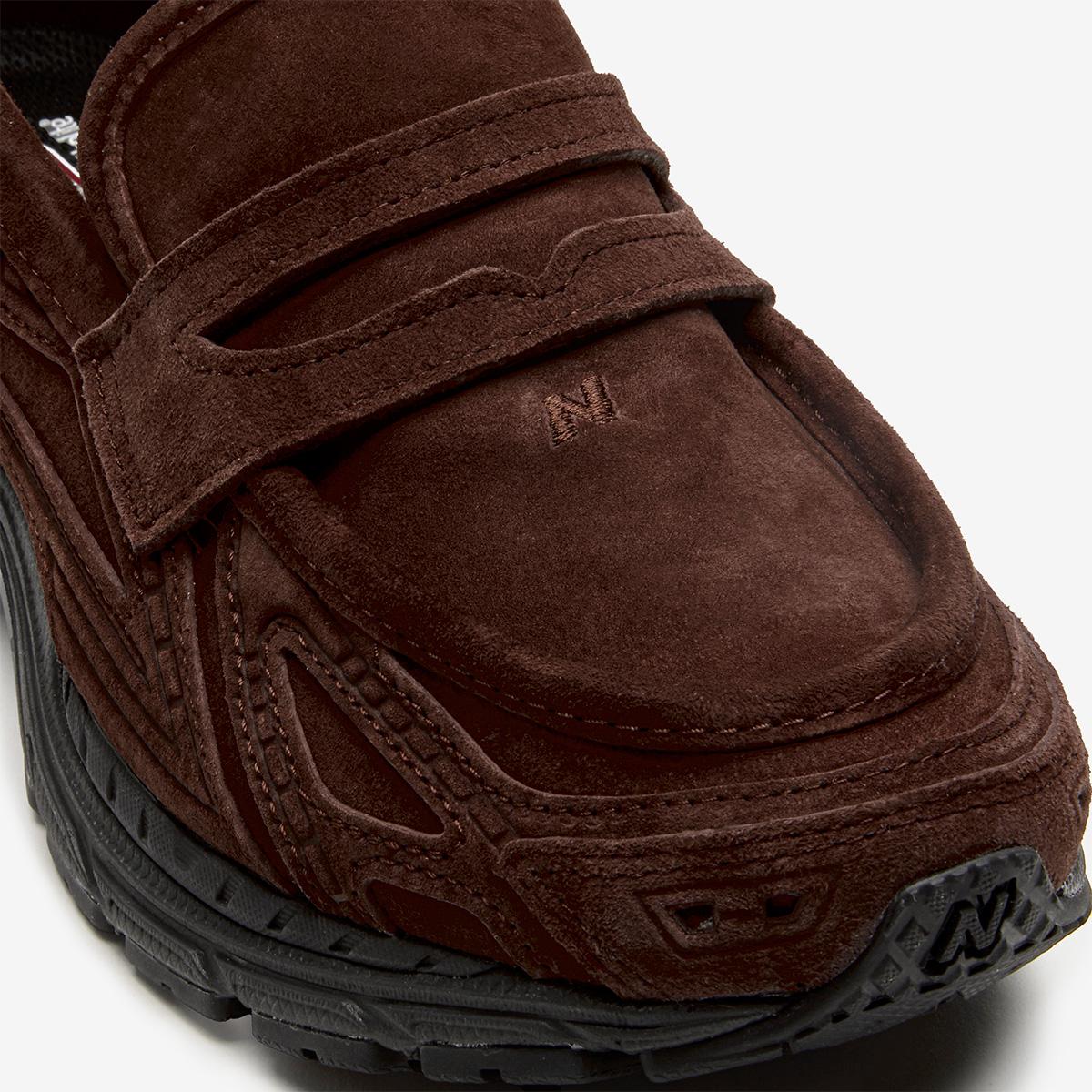 (85)Brown