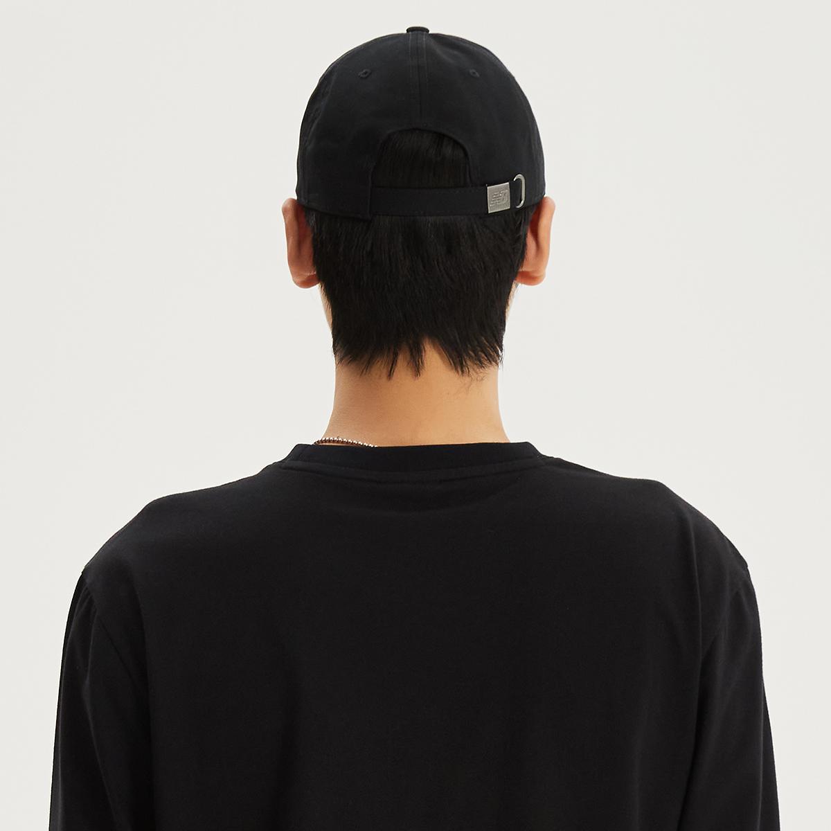 (19)Black
