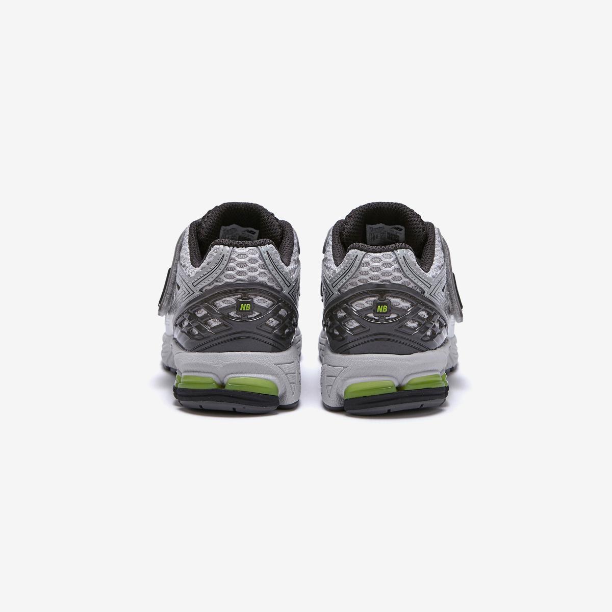 (91)Silver