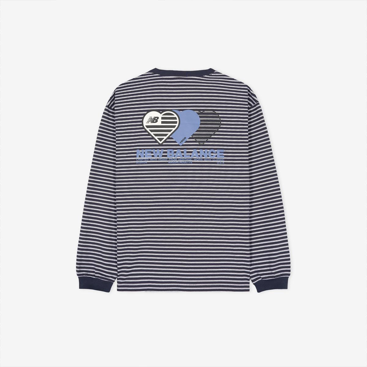 UNI NB 하트 그래픽 긴팔티 (OVER FIT)