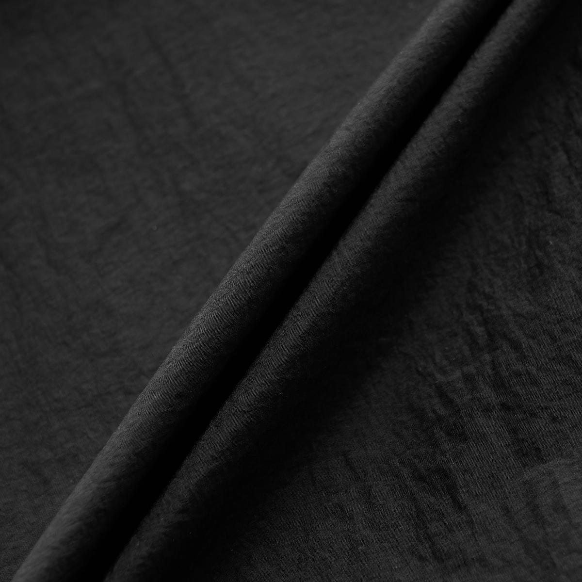 (19)Black