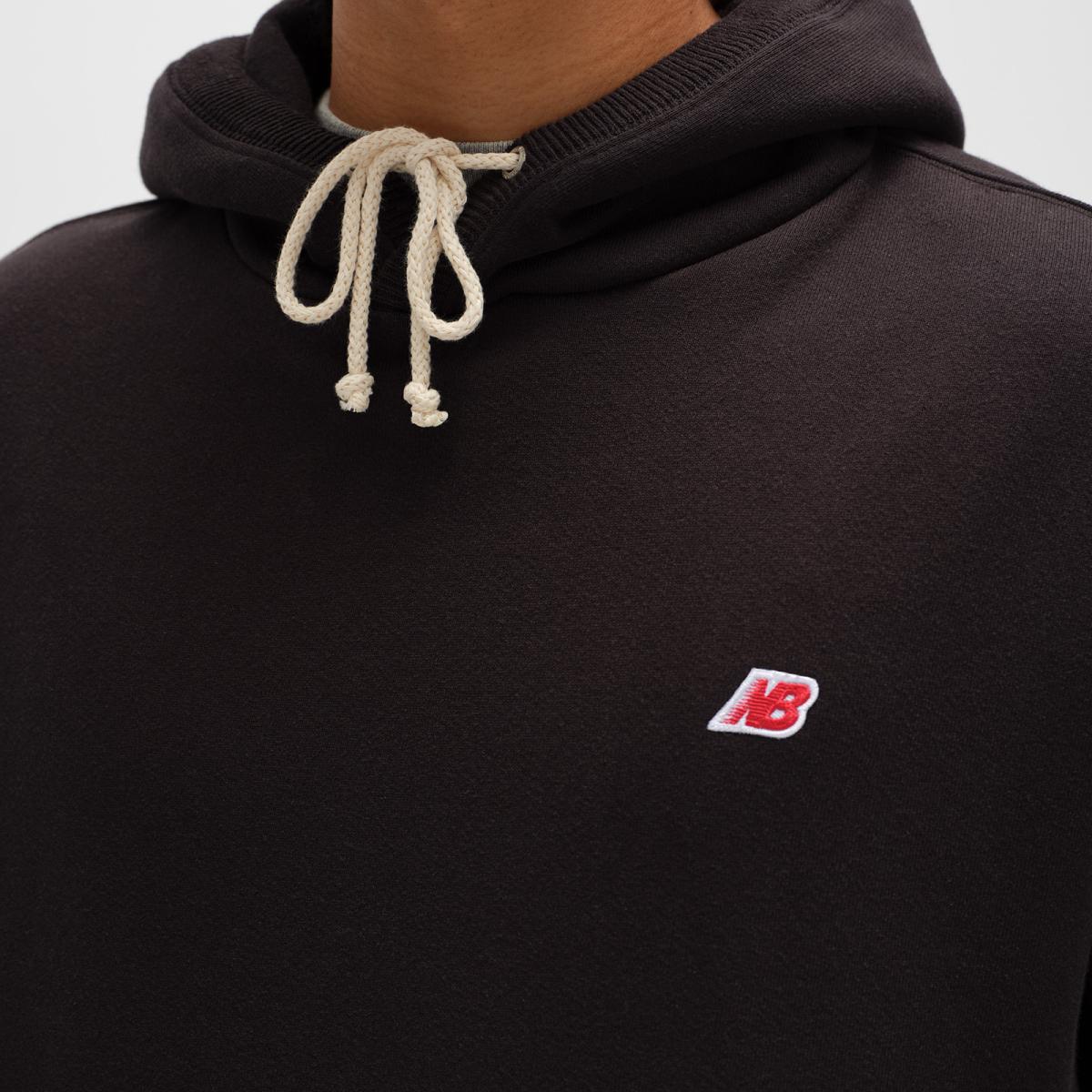 (19)Black