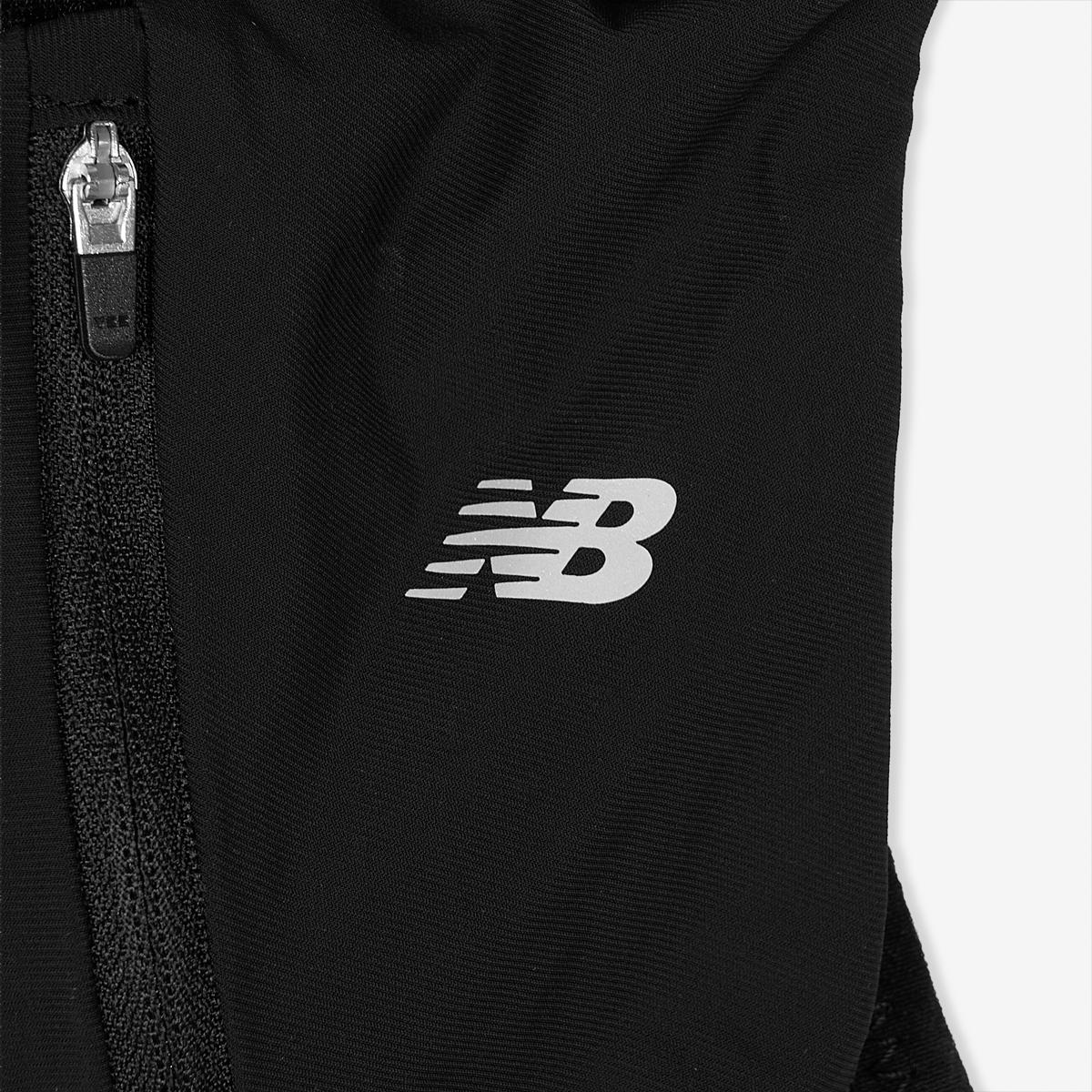 (19)Black