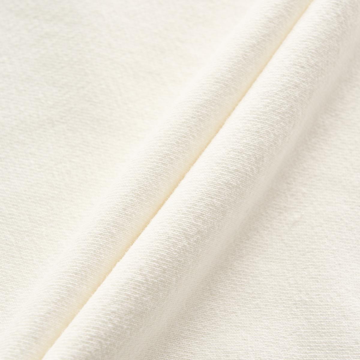 (39)Ivory