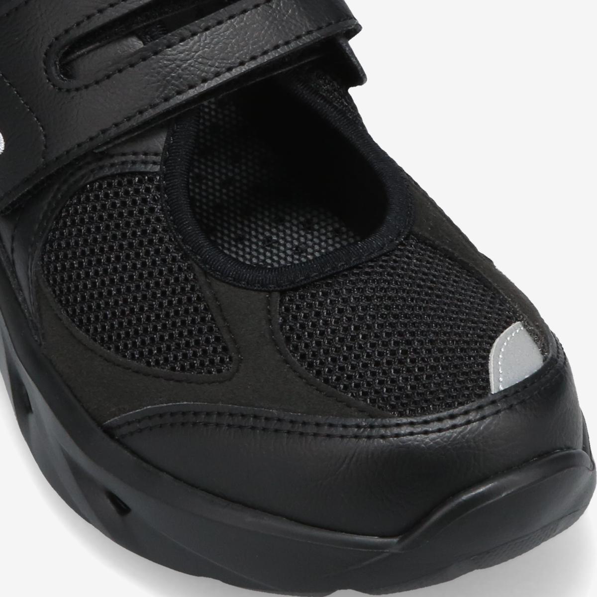 (19)Black