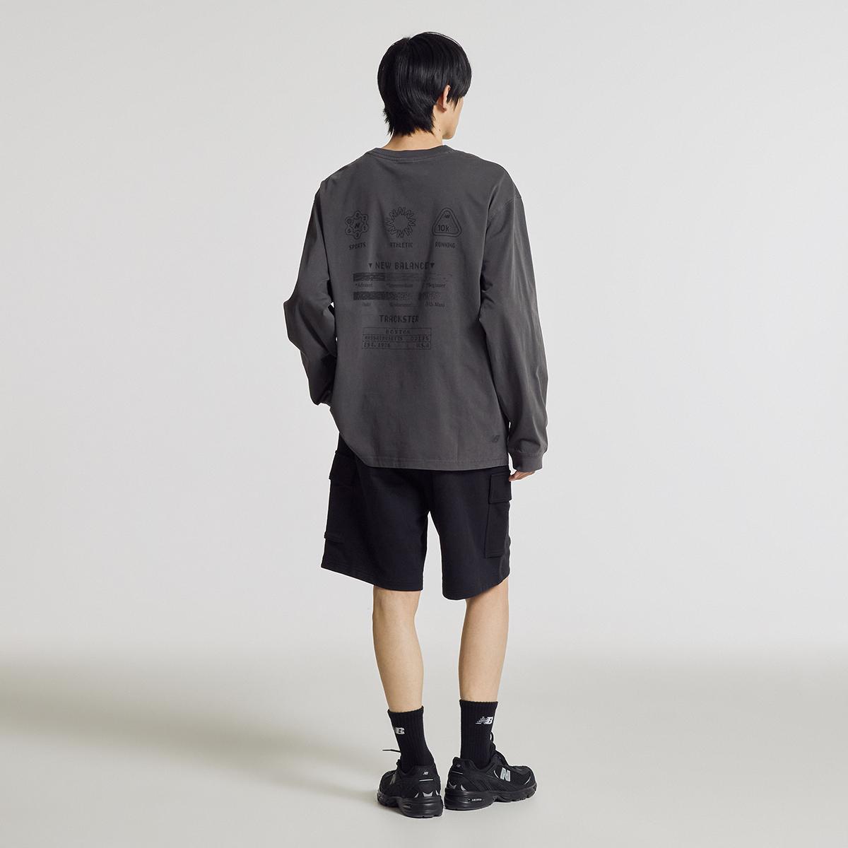 (60)Charcoal