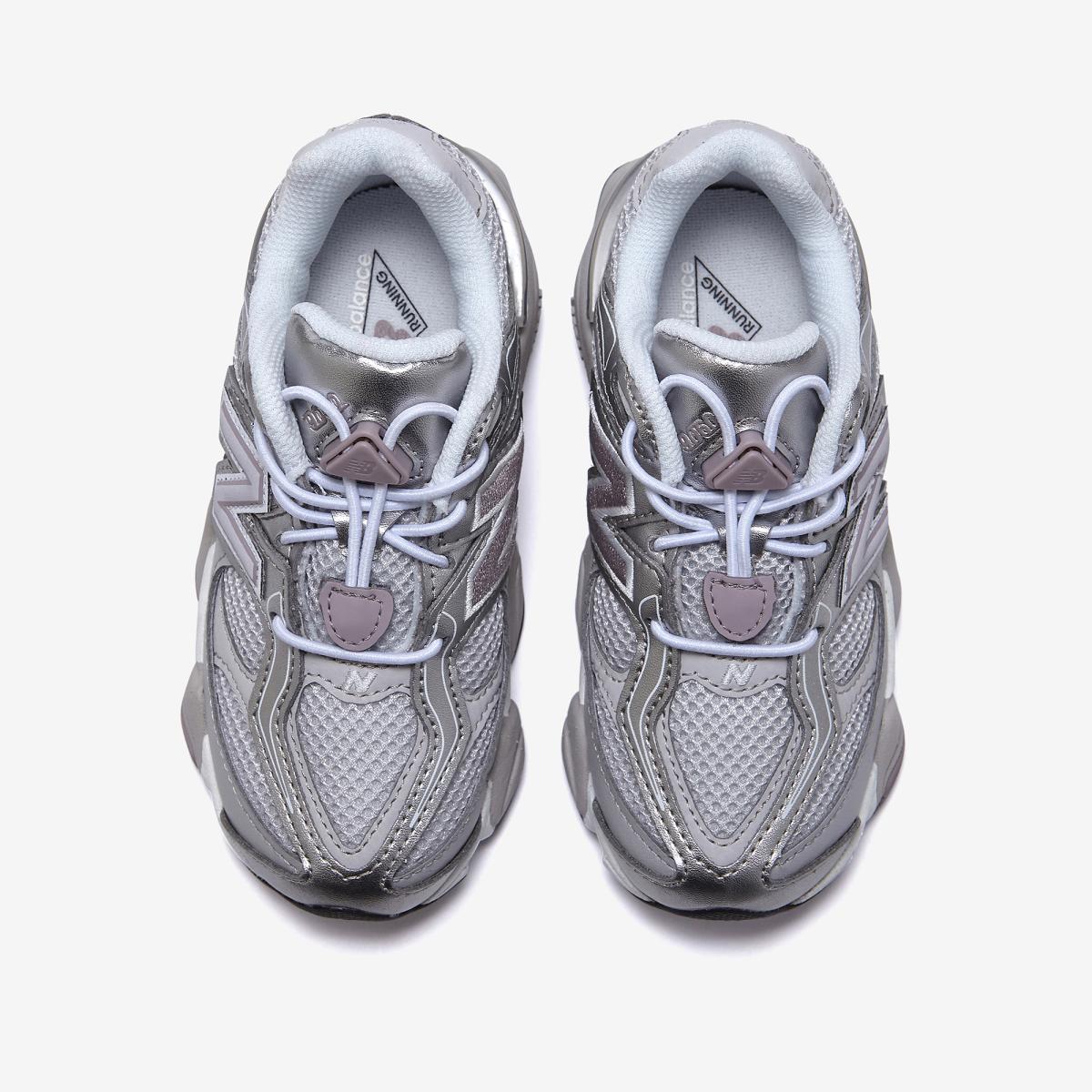 (15)Gray
