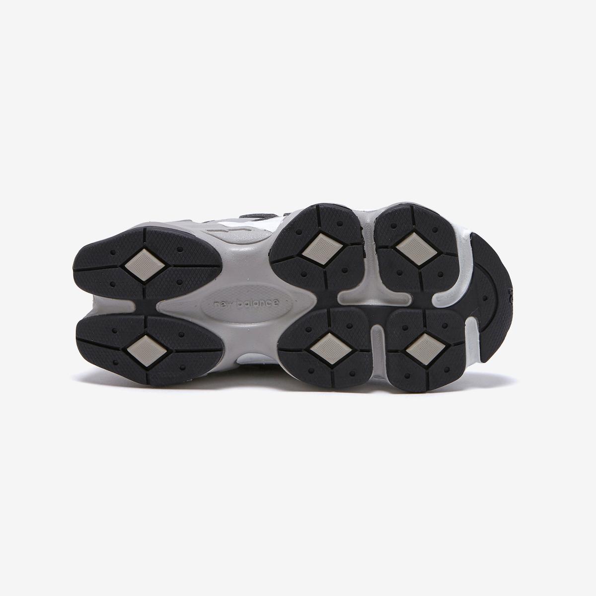 (15)Gray