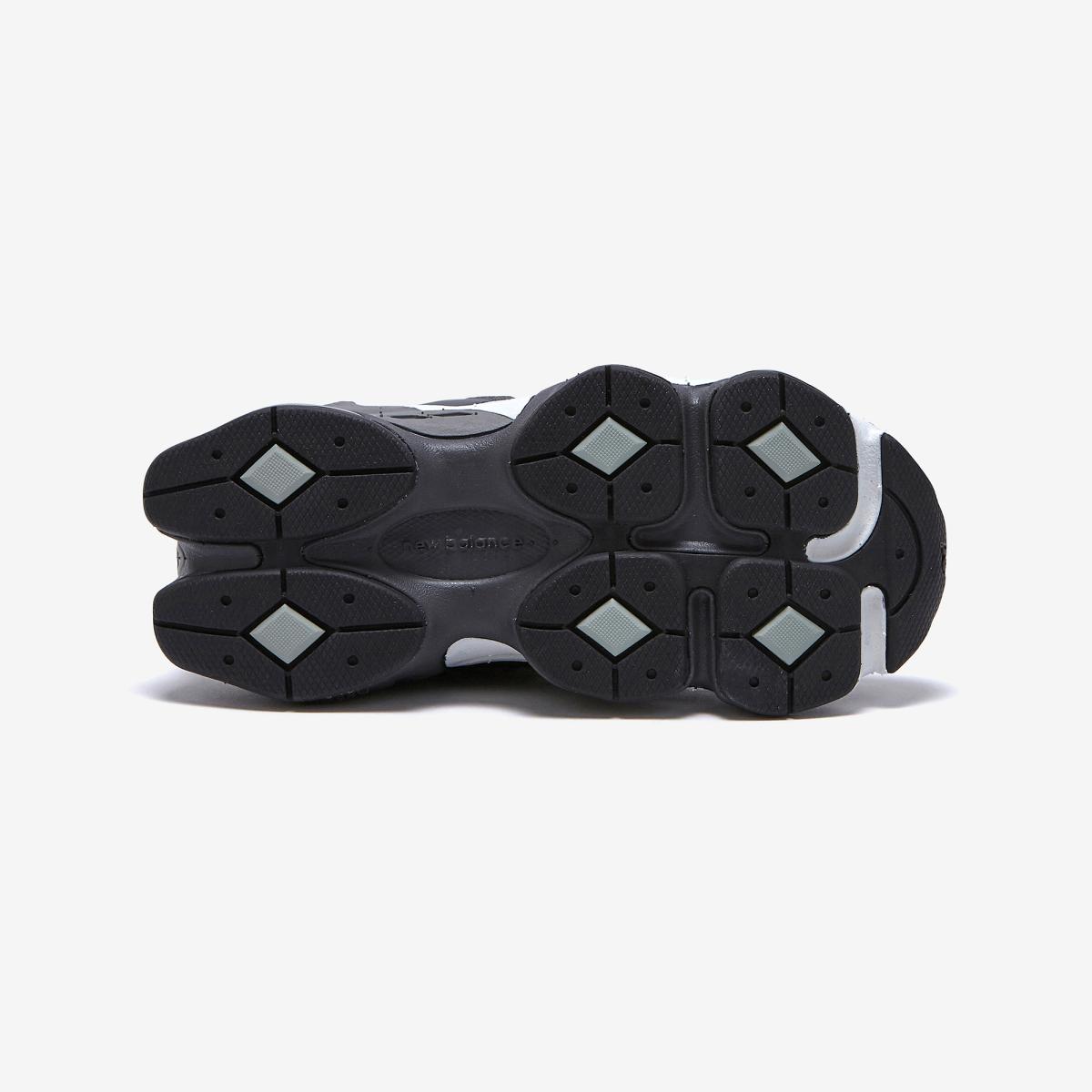 (17)Dark Gray