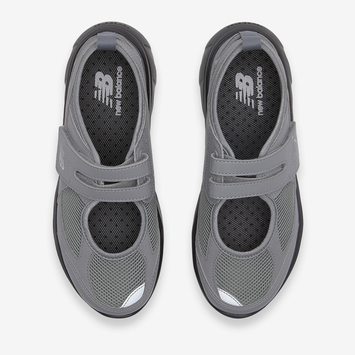 (15)Gray